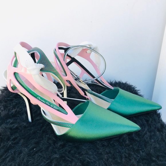 SOLD! CHRISTIAN DIOR Heels - Picture 2 of 4